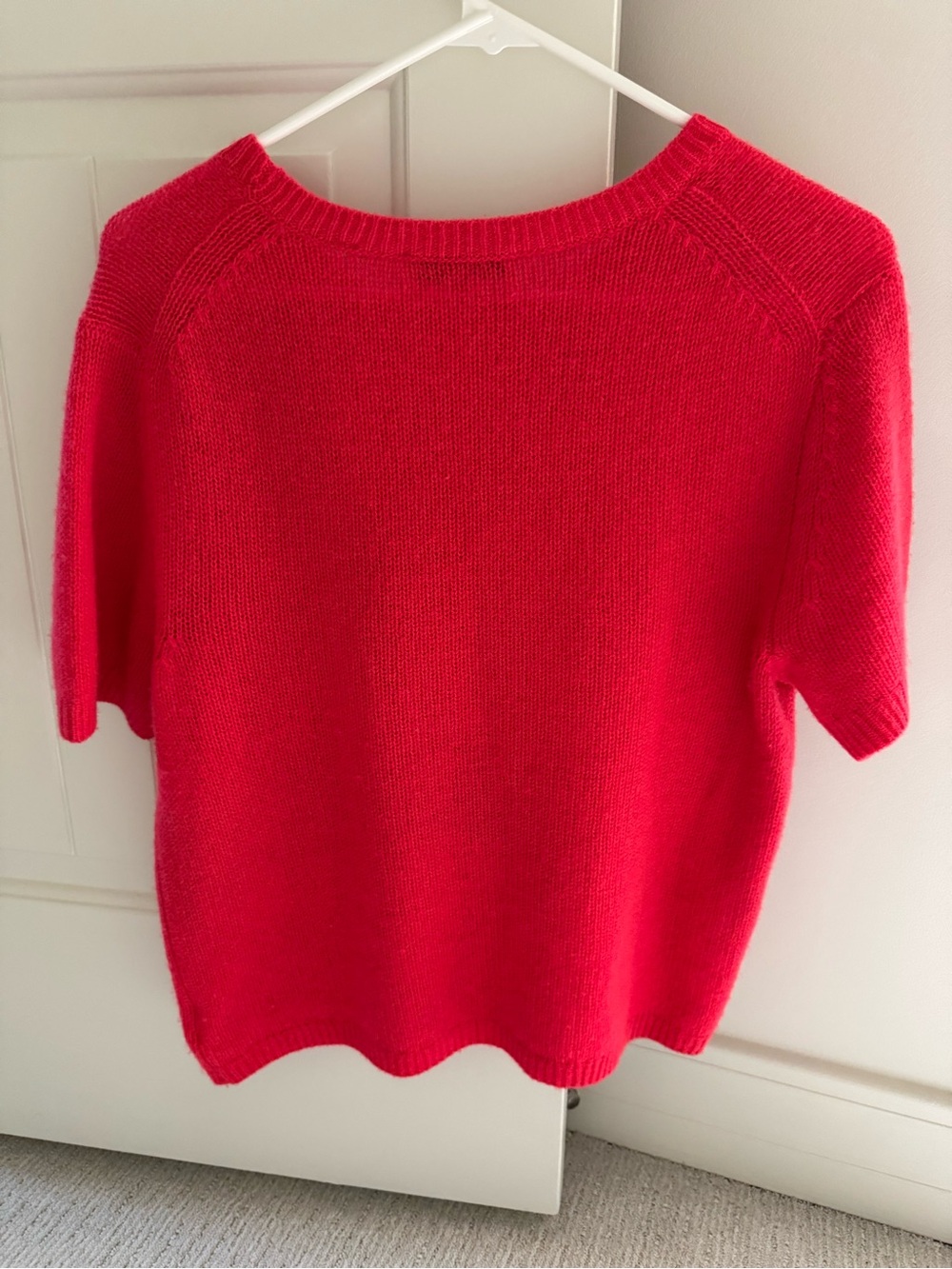 White + Warren Short Sleeve Cashmere Sweater Stunning Poppy Color size M - Picture 4 of 5